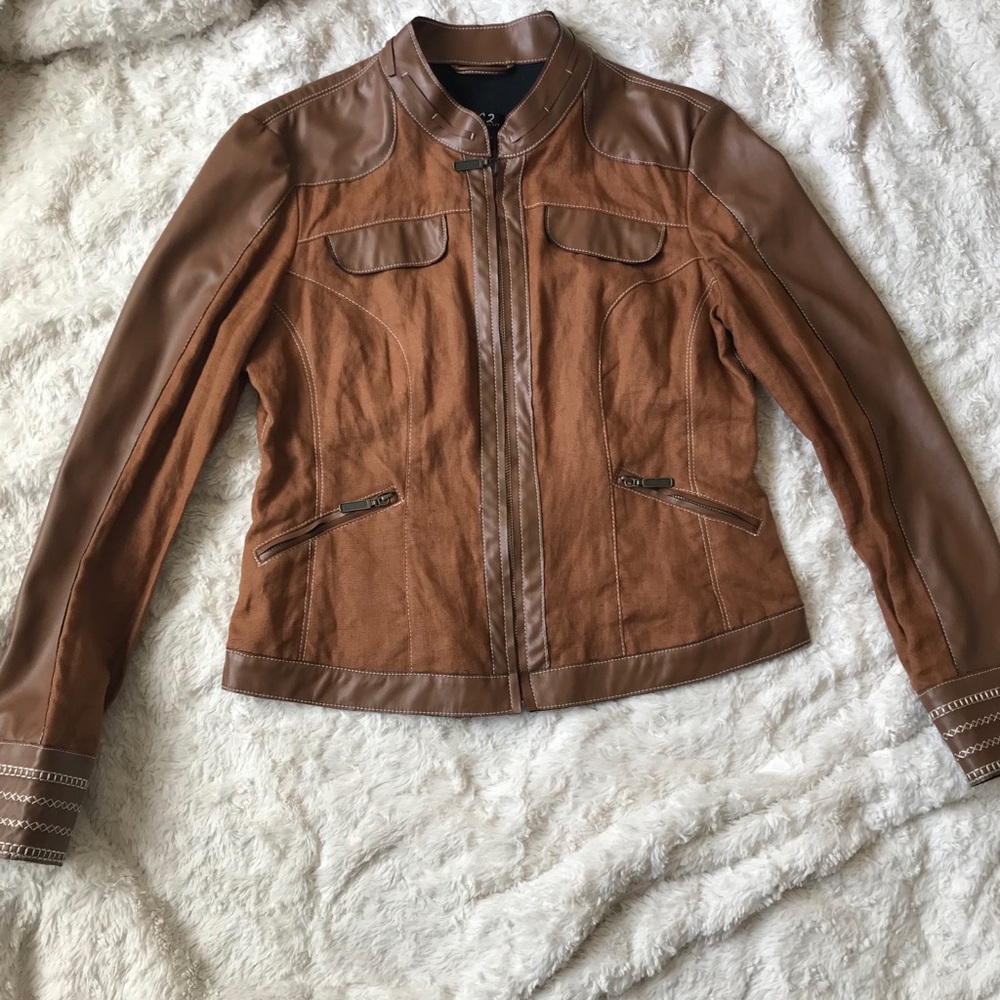 NWT- Linen Jacket - Women’s Size Large